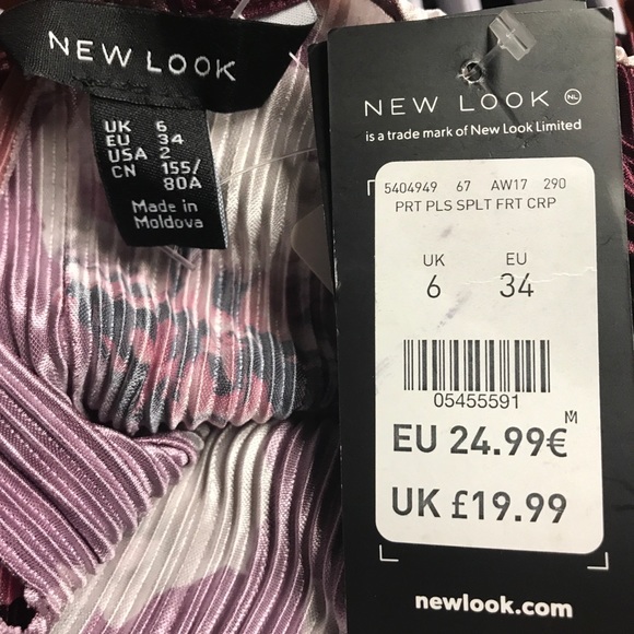 NewLook flower print split burgundy white. Flutter sleeves. Size 2 - Picture 3 of 6